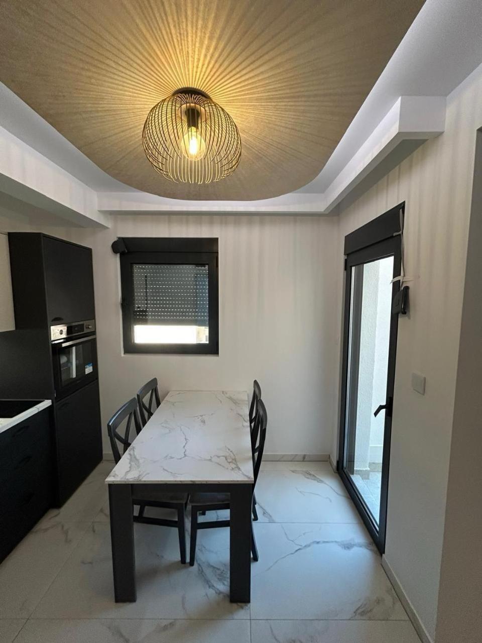 Merlin Prestige Apartments Budva Luaran gambar