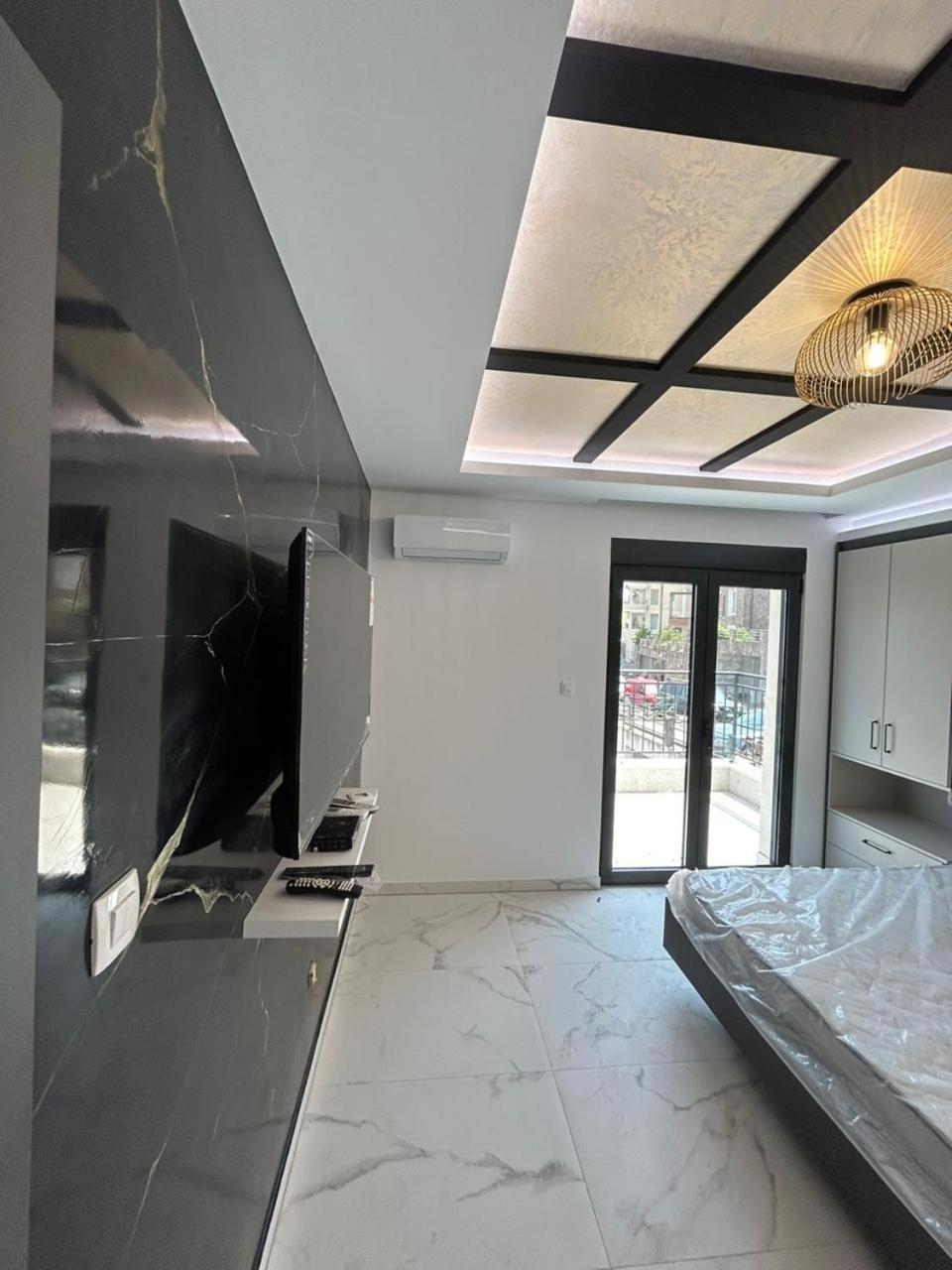 Merlin Prestige Apartments Budva Luaran gambar
