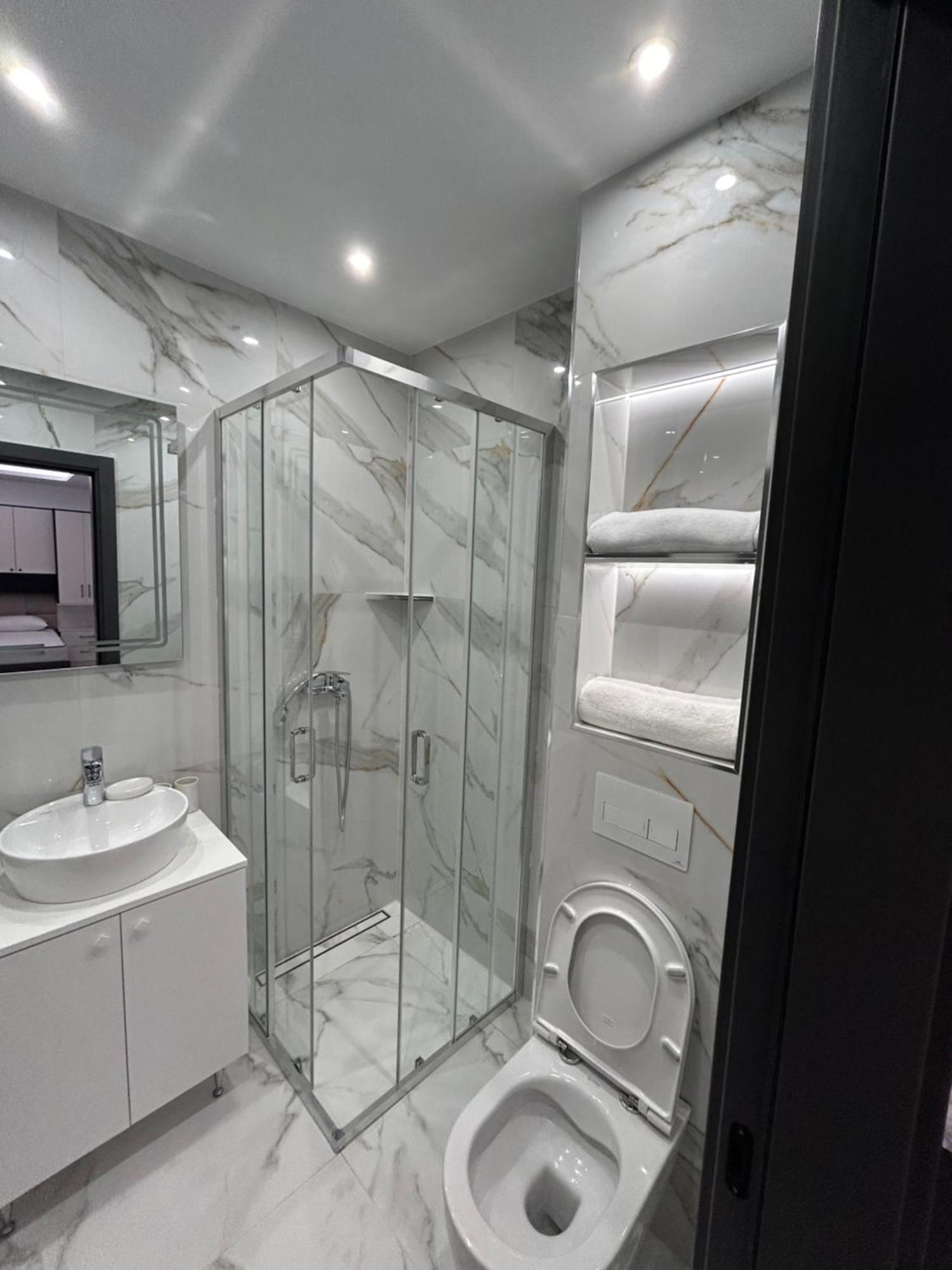 Merlin Prestige Apartments Budva Luaran gambar