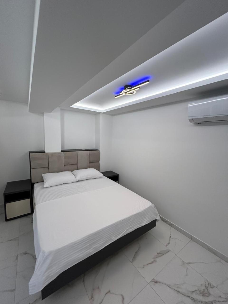 Merlin Prestige Apartments Budva Luaran gambar